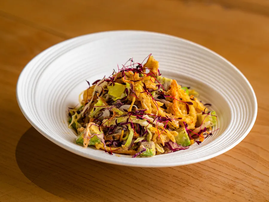 crispy_crab_salad_yoy_restaurant_dubai