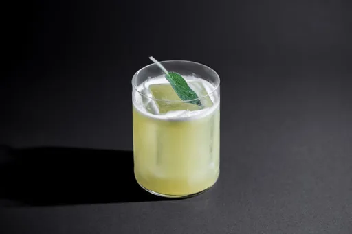 midsommar_yoy_bar_dubai
