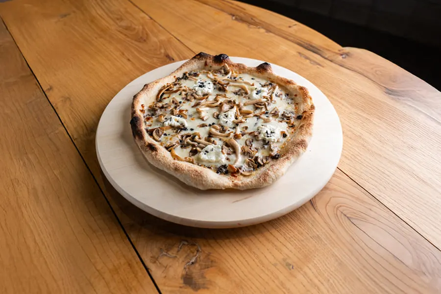 mushroom_pizza_yoy_restaurant_dubai