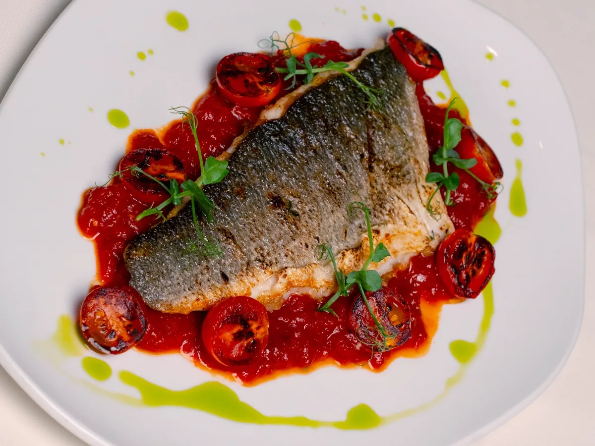 seabass_tomato_yoy_restaurant_dubai