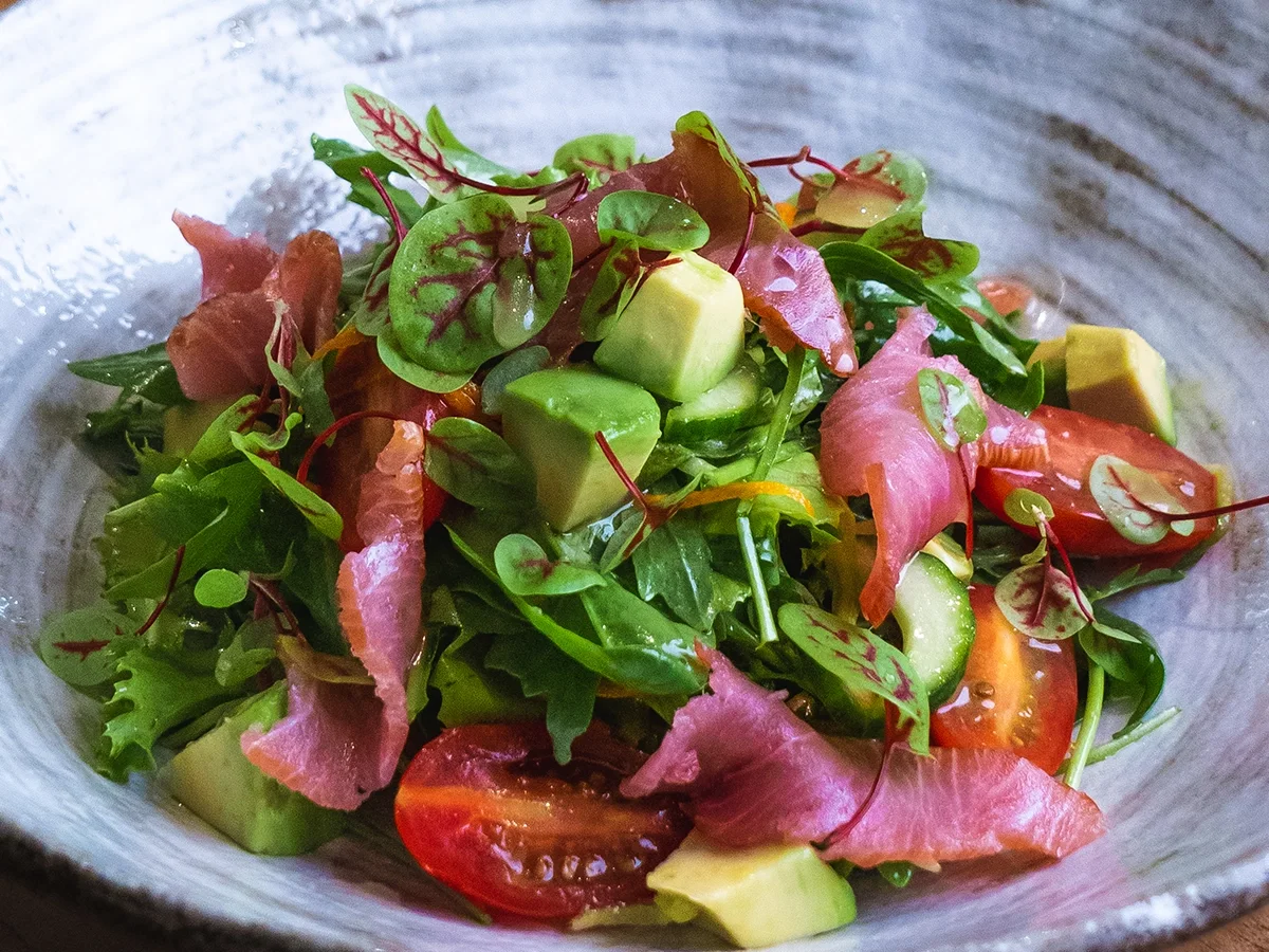 smoked_tuna_salad _yoy_restaurant_dubai_new