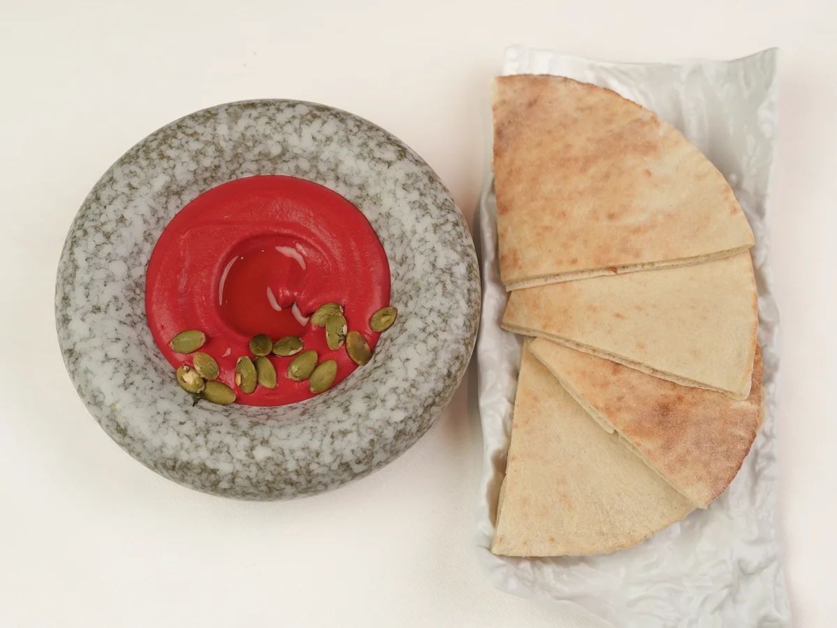 beetroot hummus with pita bread